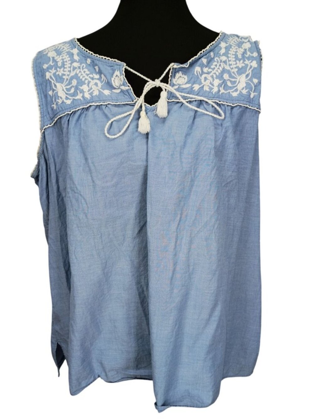 Talbots Womens 2X Blue Sleeveless Embroidered Top With‎ Tassel Tie Neckline